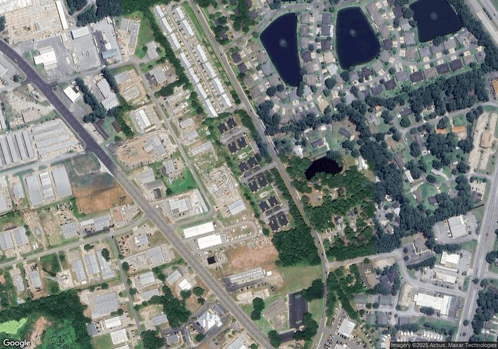 108 Red Bud Ct, Brunswick, GA 31520 - photo 1