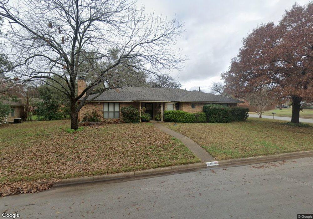 840 Dianna Ave, Hurst, TX 76053 - photo 1