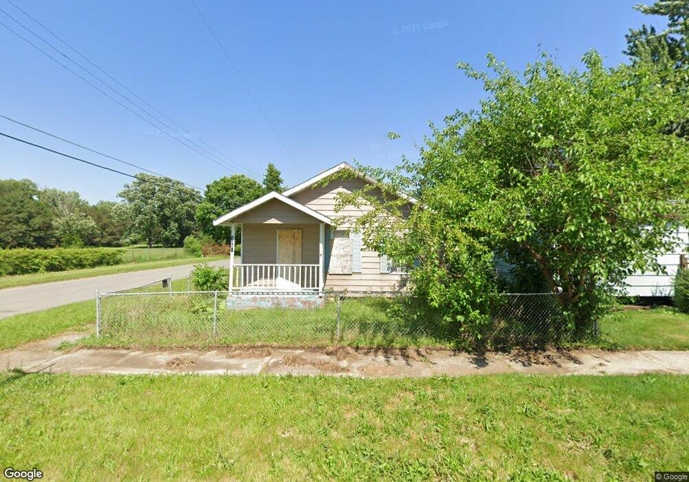 3301 Brunswick Ave, Flint, MI 48507 - photo 1