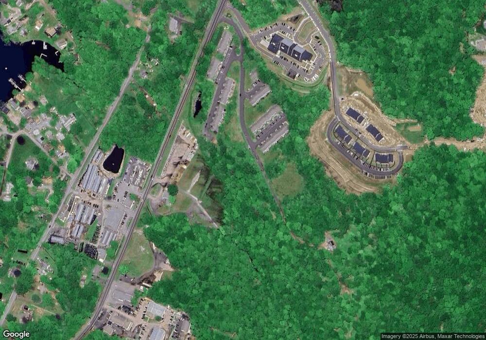 308 Lake Vista Dr unit 308, East Hampton, CT 06424 - photo 1