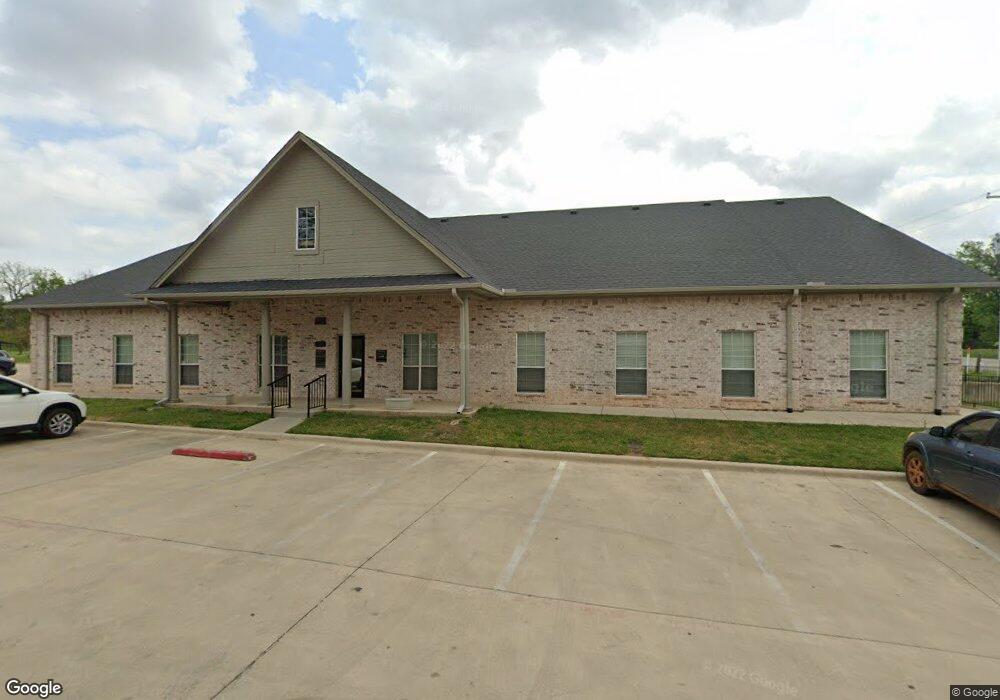 1600 W Business 380 unit B, Decatur, TX 76234 - photo 1