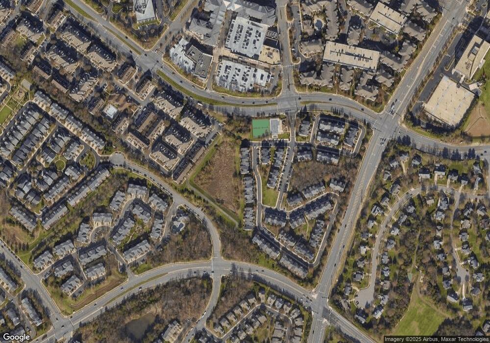 12962 Park Crescent Cir, Herndon, VA 20171 - photo 1