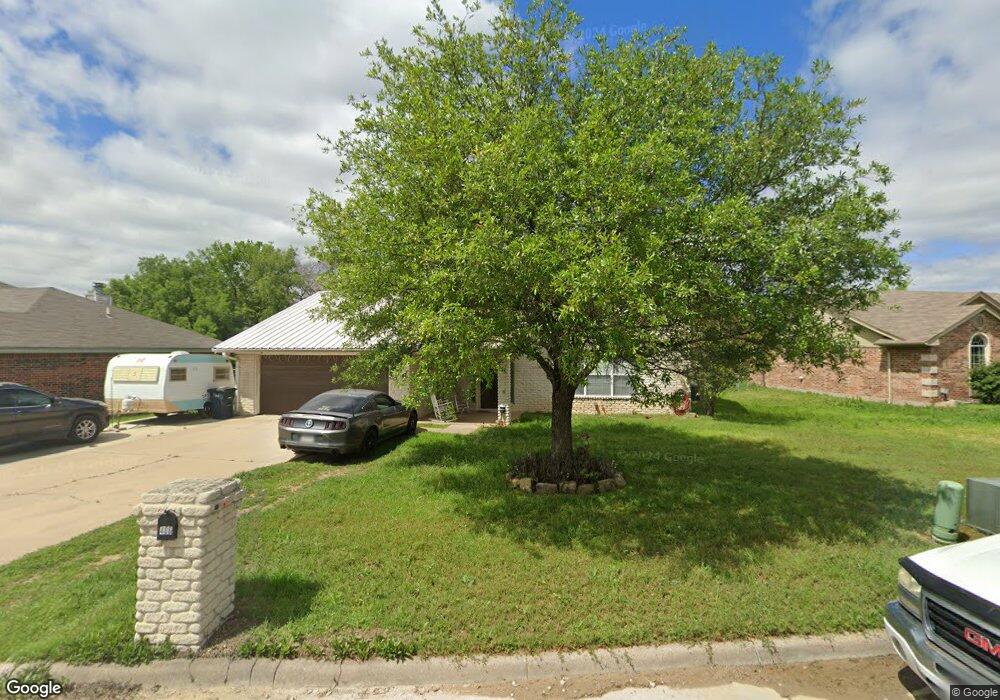 406 Ridgeway Blvd, Weatherford, TX 76086 - photo 1