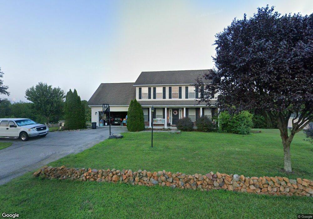 71 W Summit Dr, Littlestown, PA 17340 - photo 1