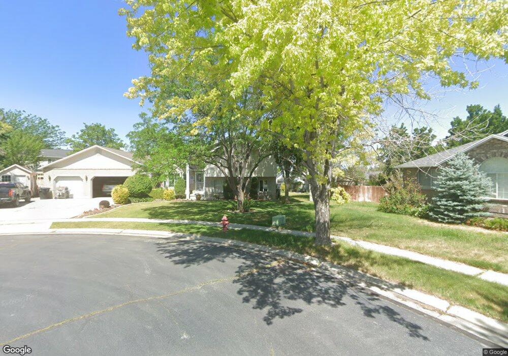 4226 Flat Creek Cir, West Jordan, UT 84088 - photo 1