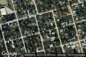 502 N Chestnut St, Windsor, IL 61957