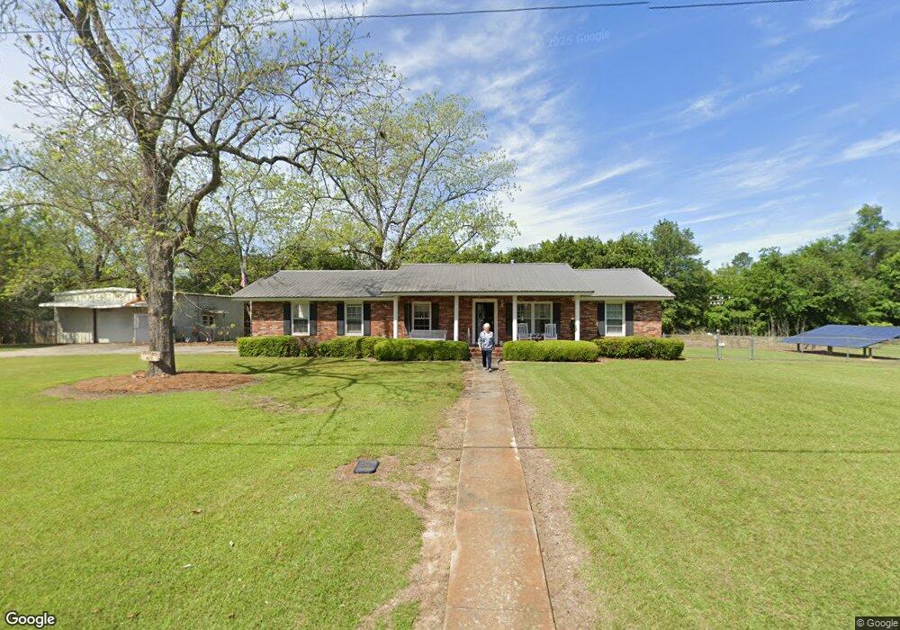 417 N Jones St, Doerun, GA 31744 - photo 1