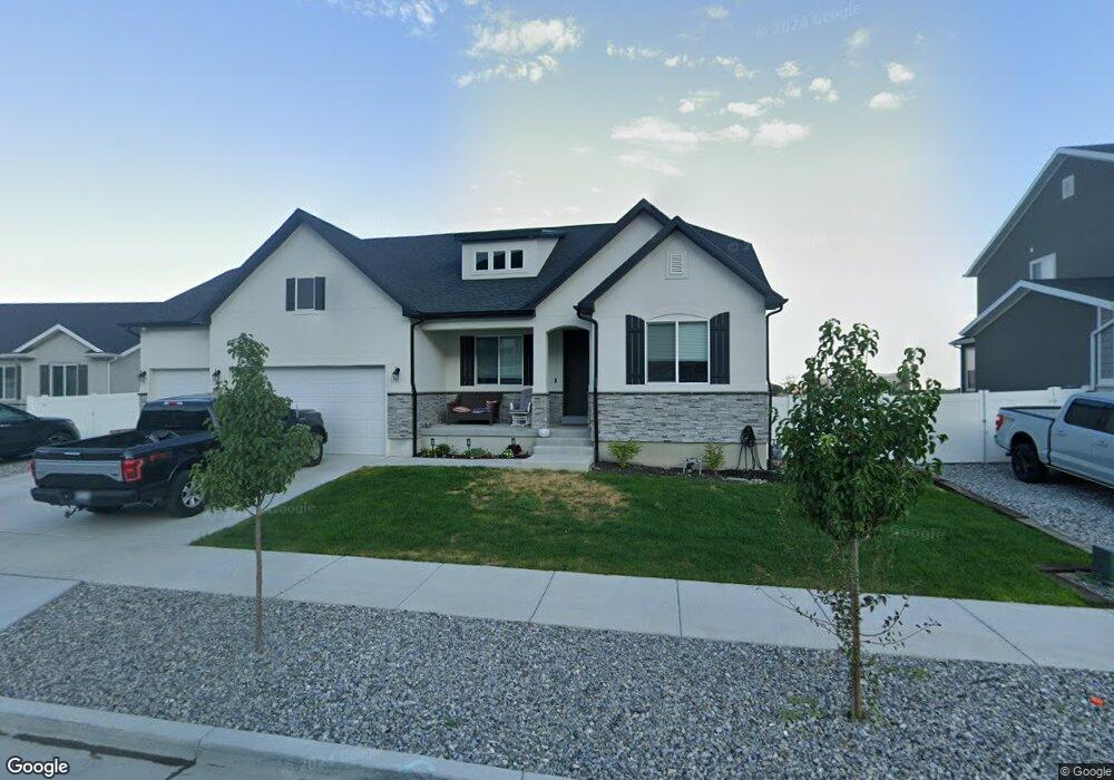 8497 N Tiffany Ln, Lake Point, UT 84074 - photo 1
