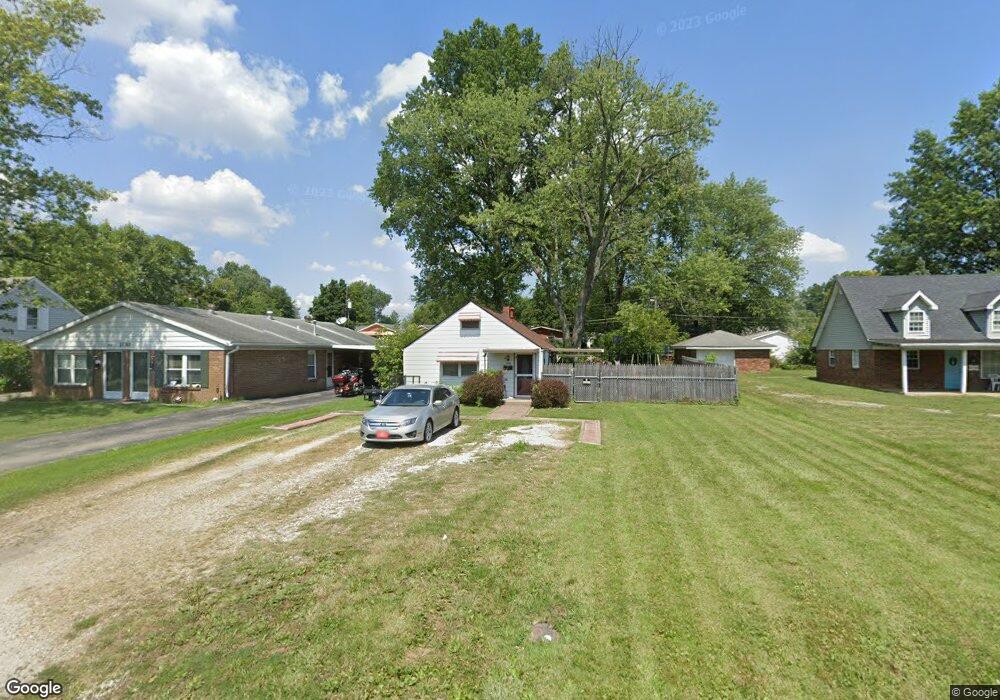 1748 Twin Oaks Dr, New Albany, IN 47150 - photo 1