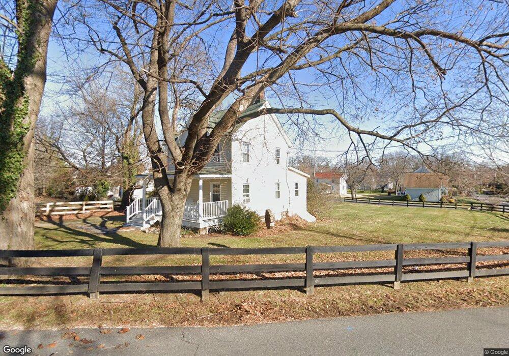 551 E G St, Purcellville, VA 20132 - photo 1