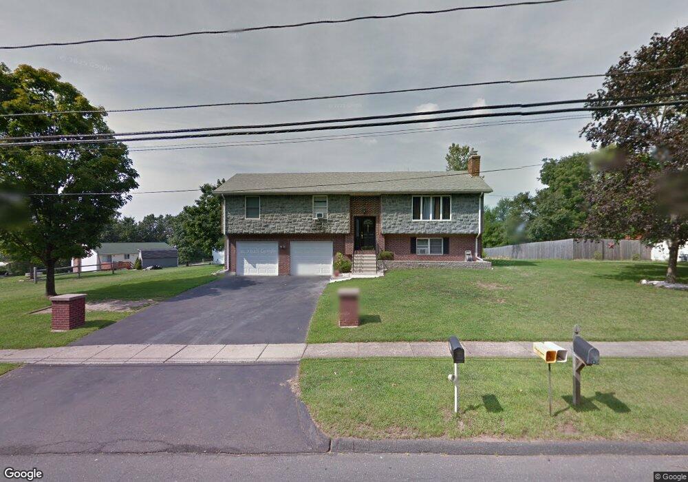 241 Moody Rd, Enfield, CT 06082 - photo 1