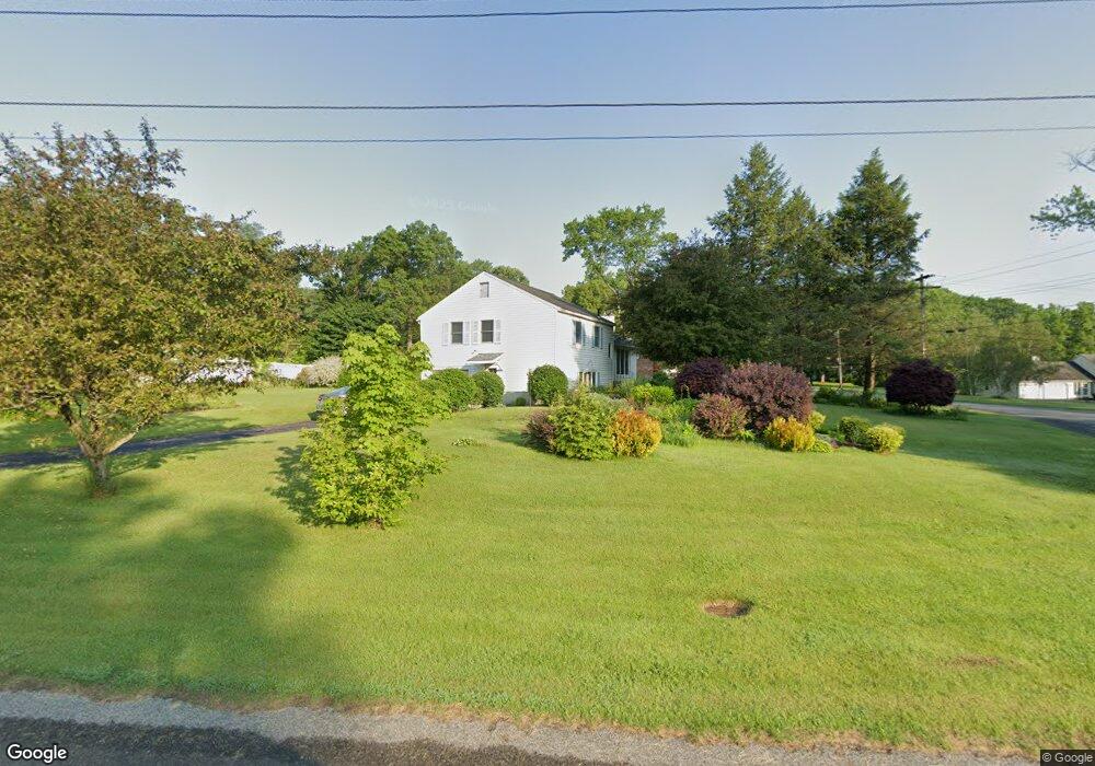 926 Riverview Rd, Schenectady, NY 12309 - photo 1