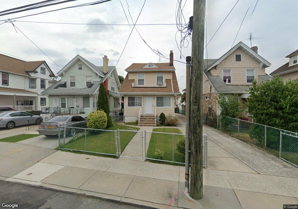 9017 197th St, Hollis, NY 11423 - photo 1