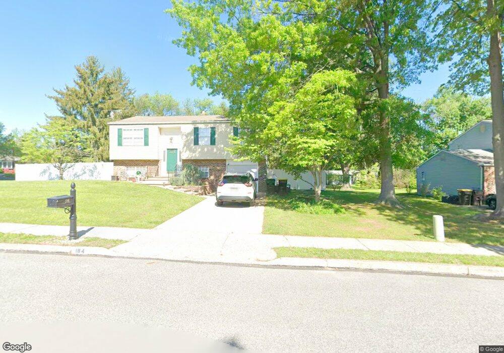 184 Deacon Dr, Norristown, PA 19403 - photo 1