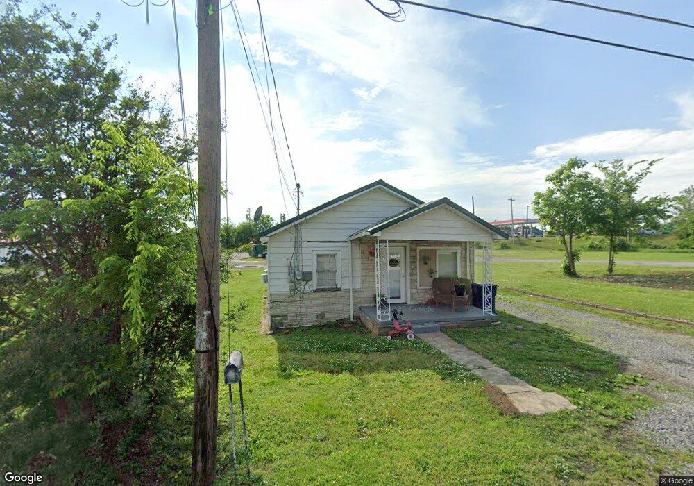 905 Castle St, Shelbyville, TN 37160 - photo 1