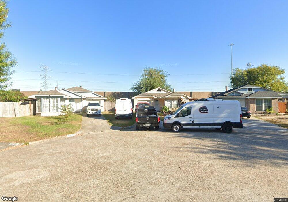 11024 Beaver Trail Dr, Houston, TX 77086 - photo 1