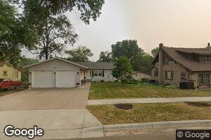 204 Park Ave NW, Elysian, MN 56028