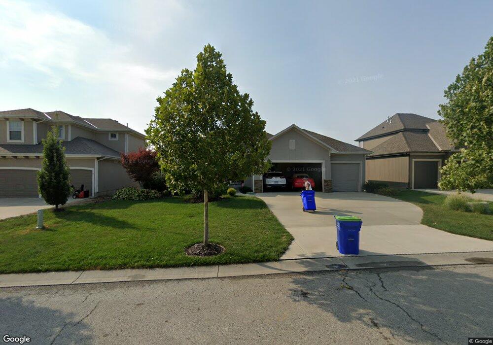 24739 W 98th St, Lenexa, KS 66227 - photo 1