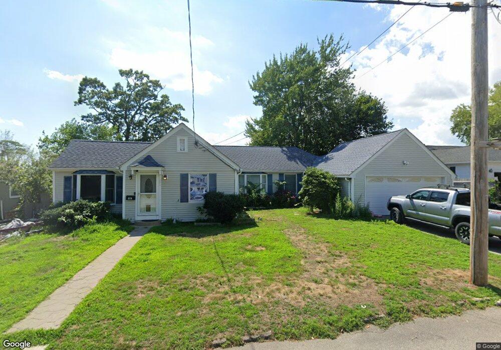 161 Edgehill Rd, Warwick, RI 02889 - photo 1