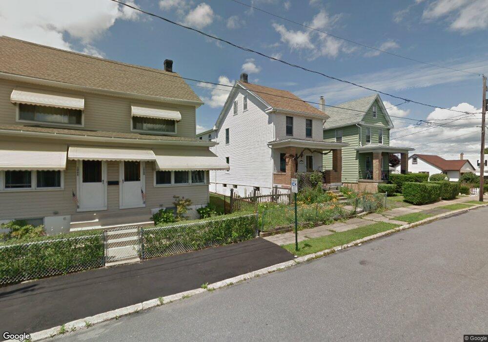 1072 N Locust St, Hazleton, PA 18202 - photo 1