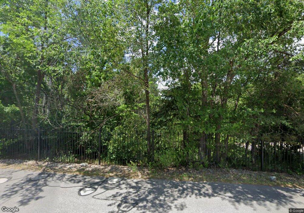 10562 S Wasatch Blvd, Sandy, UT 84092 - photo 1