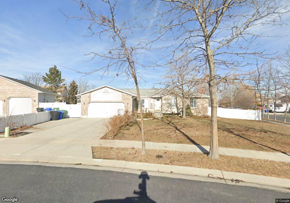 4304 Uinta Hills Ct, West Jordan, UT 84088 - photo 1