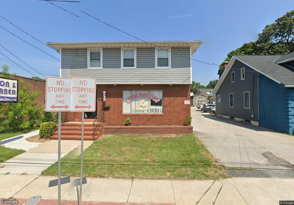 818 Eastern Blvd, Essex, MD 21221 - photo 1