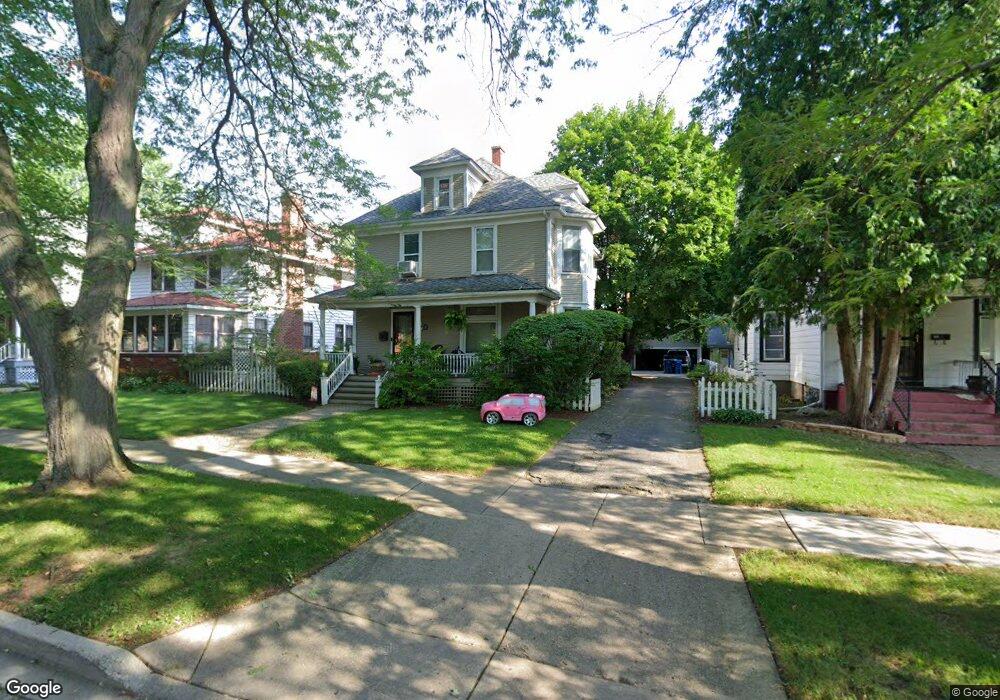 408 Gillett Ave, Waukegan, IL 60085 - photo 1