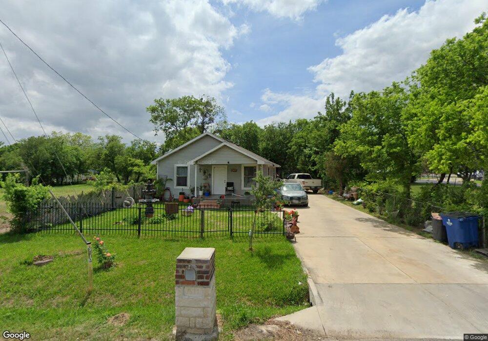 1511 Pittsfield St, Ennis, TX 75119 - photo 1