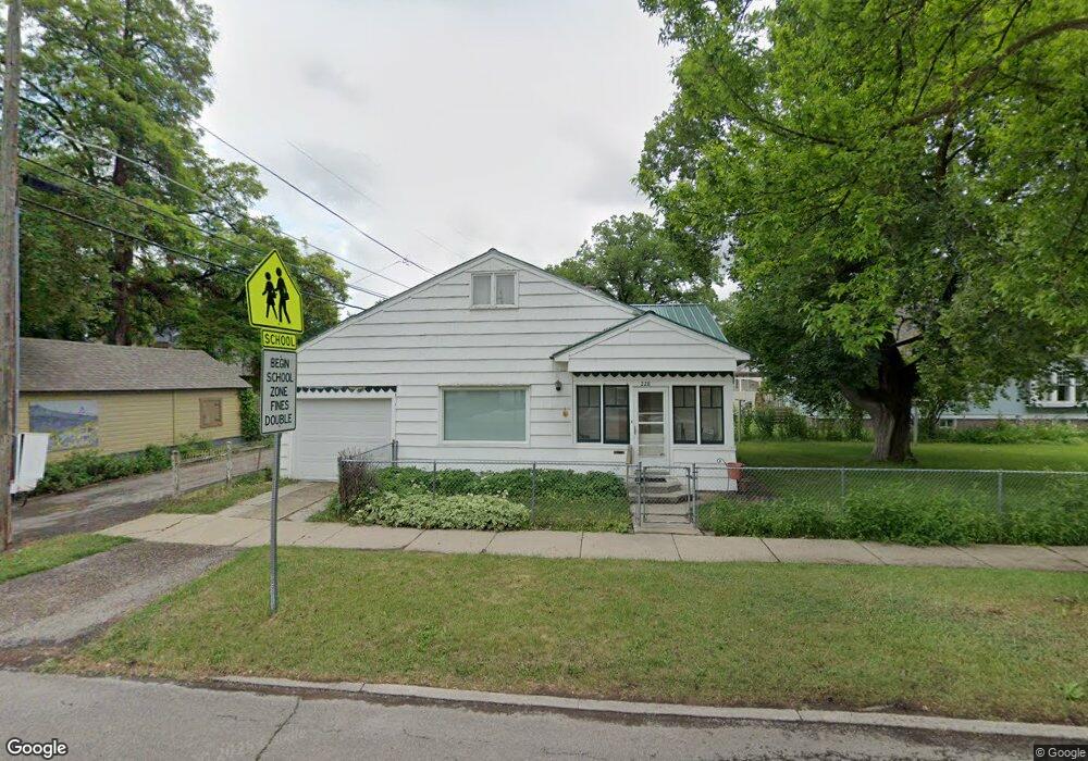 228 8th St E, Kalispell, MT 59901 - photo 1