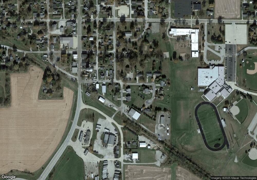 301 S Lincoln St, Downs, IL 61736 - photo 1