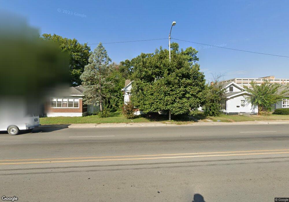 200 Blakely Ave, Terre Haute, IN 47803 - photo 1