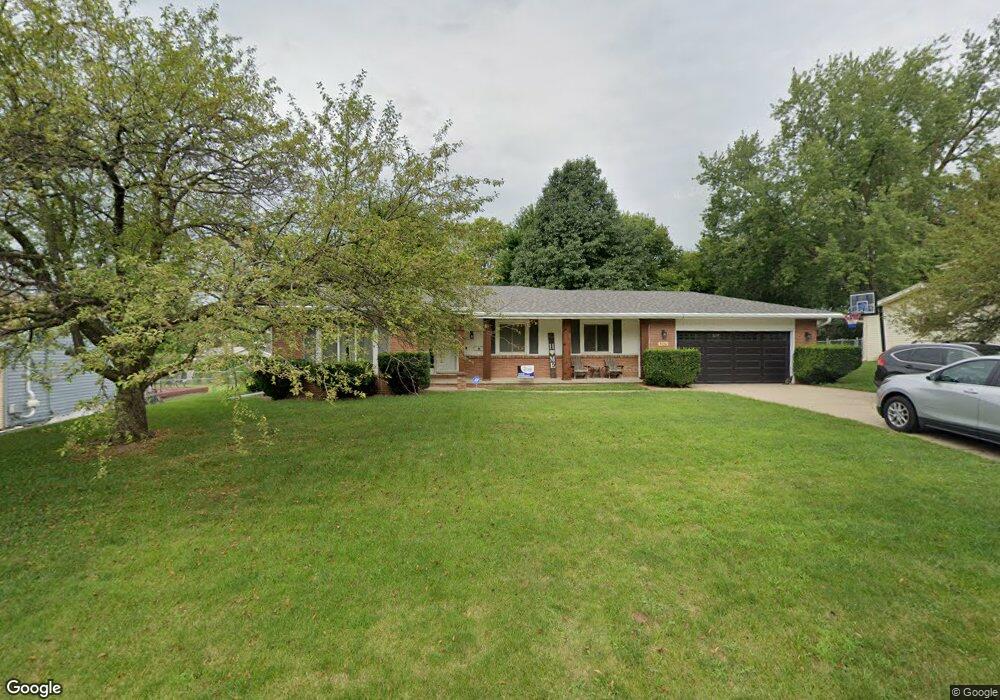 5104 SW 17th St, Des Moines, IA 50315 - photo 1