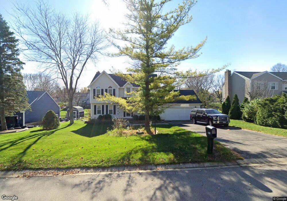 1335 Gaslight Dr, Algonquin, IL 60102 - photo 1