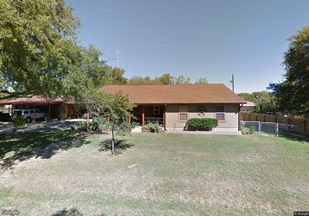 199 Maple Dr, Pottsboro, TX 75076 - photo 1