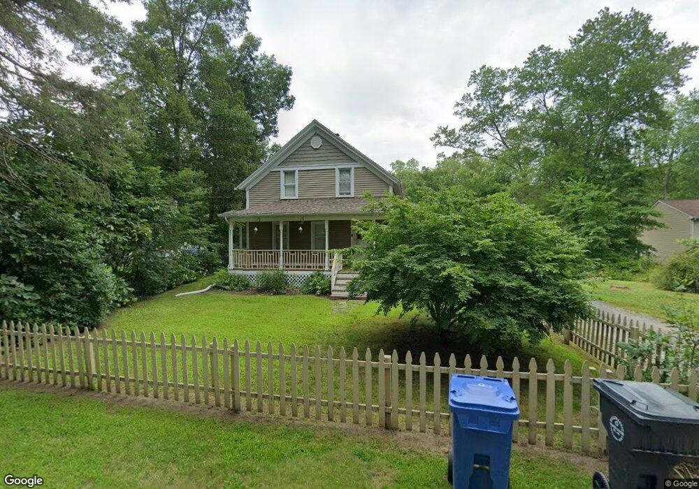 4 Stone Houe Dr, Plainfield, CT 06374 - photo 1