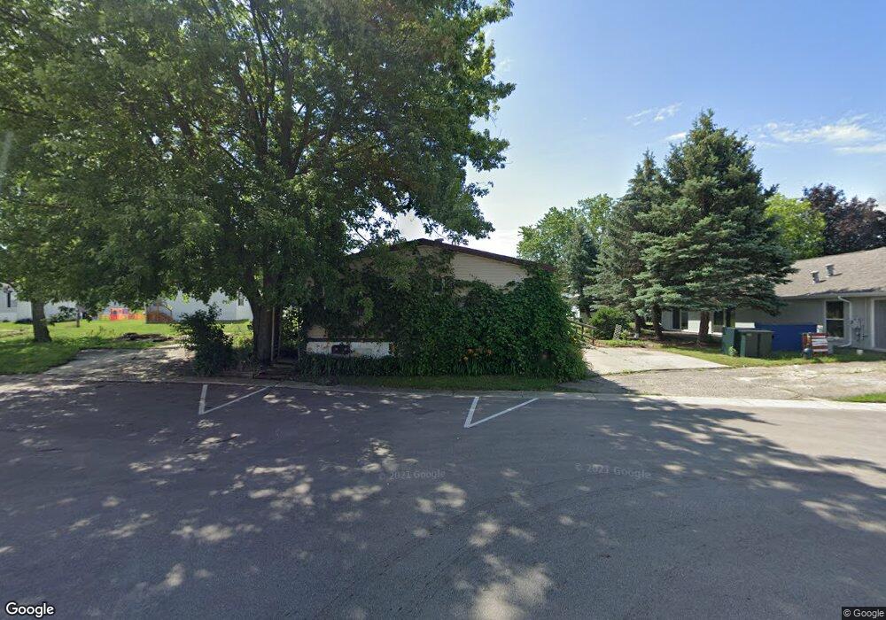 343 Fillmore Ct, Davison, MI 48423 - photo 1