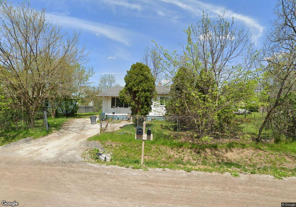 3264 Arlene Ave, Flint, MI 48532 - photo 1