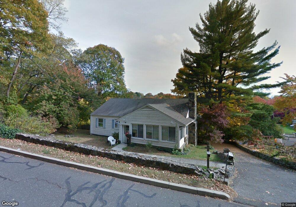 601 Valley Rd, Fairfield, CT 06825 - photo 1