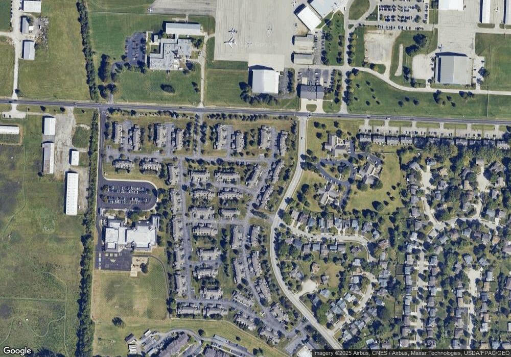 5669 Wigmore Dr unit 54C, Columbus, OH 43235 - photo 1