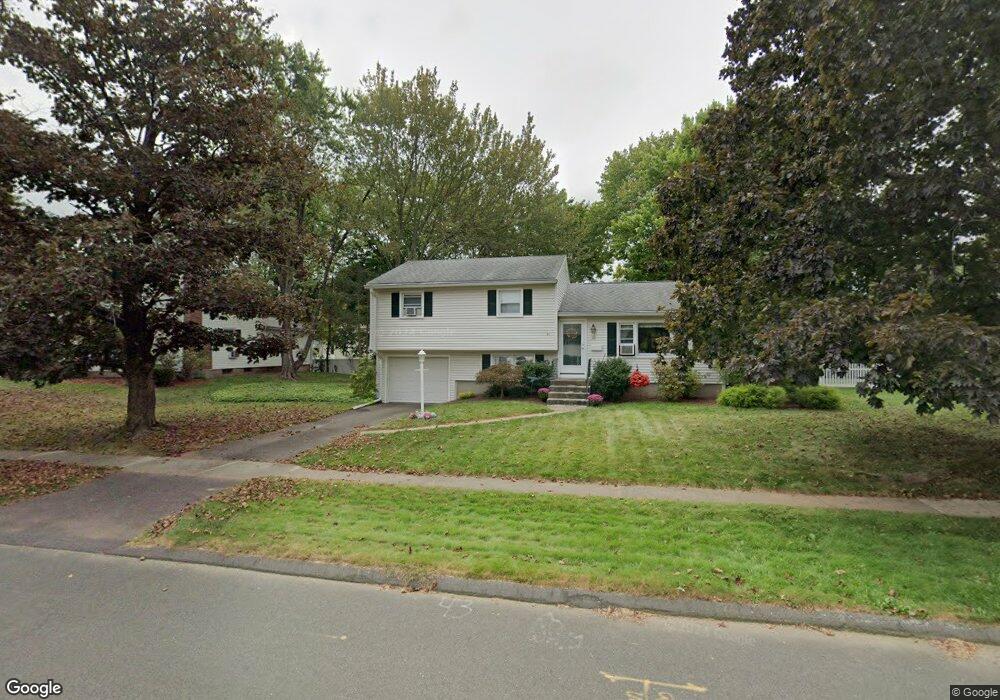 43 Conard Dr, West Hartford, CT 06107 - photo 1