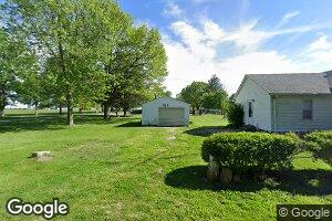 414 E Cherry St, Thayer, IL 62689