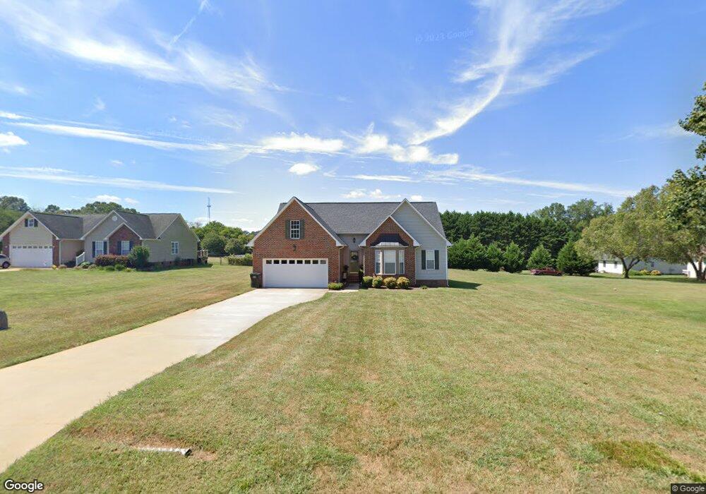 1855 Tennessee Ct, Lincolnton, NC 28092 - photo 1