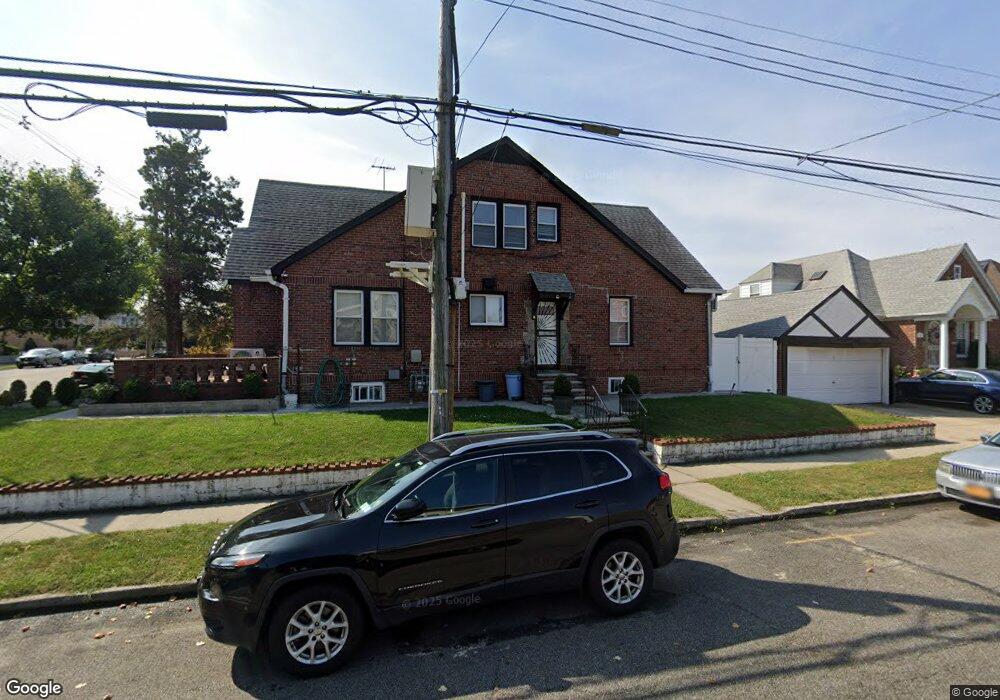 2028 154th St, Whitestone, NY 11357 - photo 1