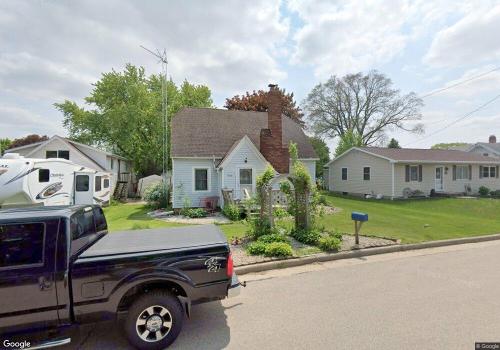 906 Highland St, Argyle, WI 53504 - photo 1