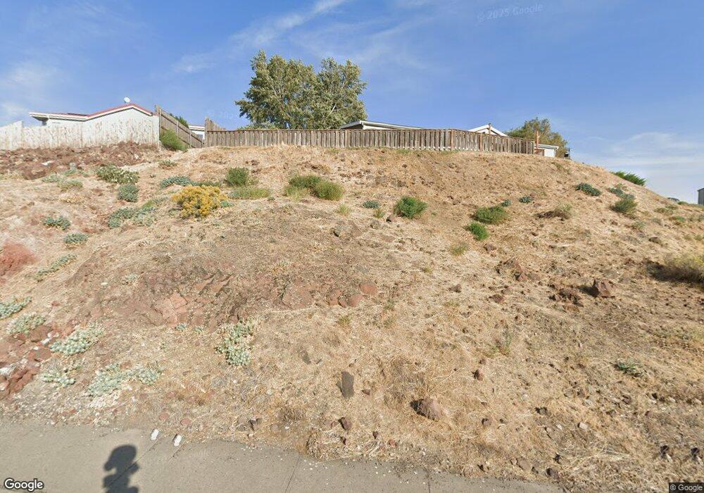 1176 SW Marshall Ave, Pendleton, OR 97801 - photo 1