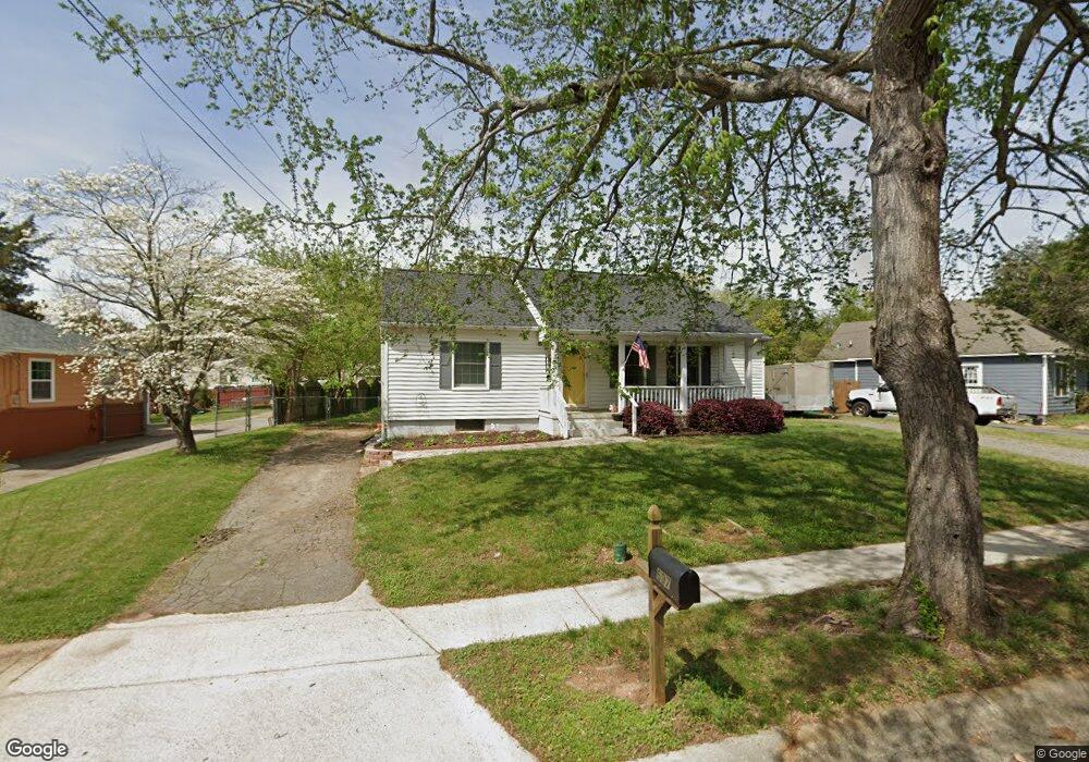 697 Burbank Cir SE, Smyrna, GA 30080 - photo 1