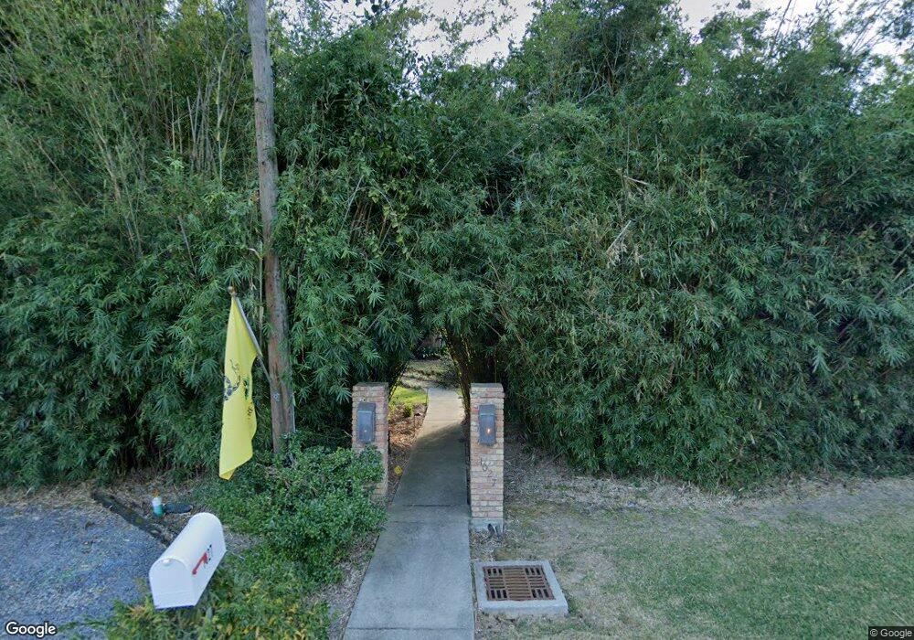 1027 W 11th Ave, Covington, LA 70433 - photo 1