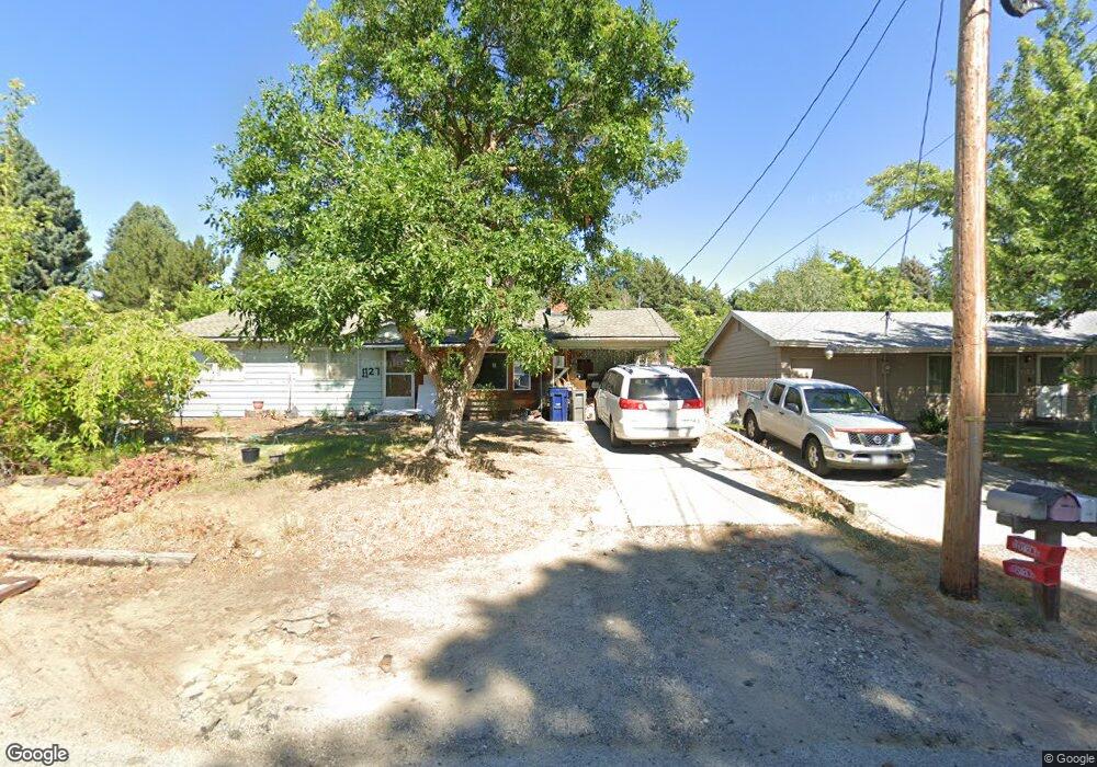 1127 N Denis Ct, East Wenatchee, WA 98802 - photo 1