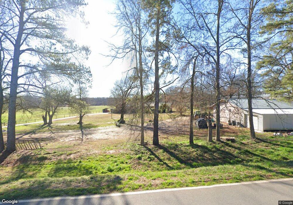 5665 Stone Bridge Rd, Carnesville, GA 30521 - photo 1